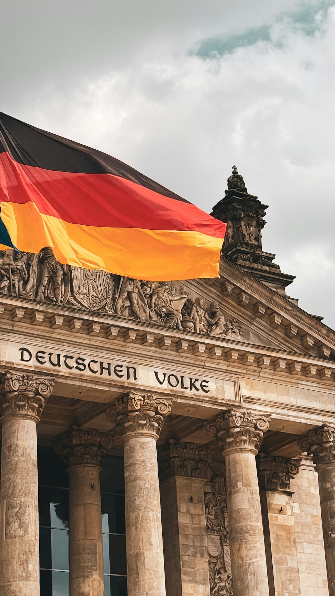 german people discussing politics